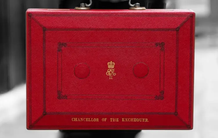 uk budget briefcase London garden webinar image 01